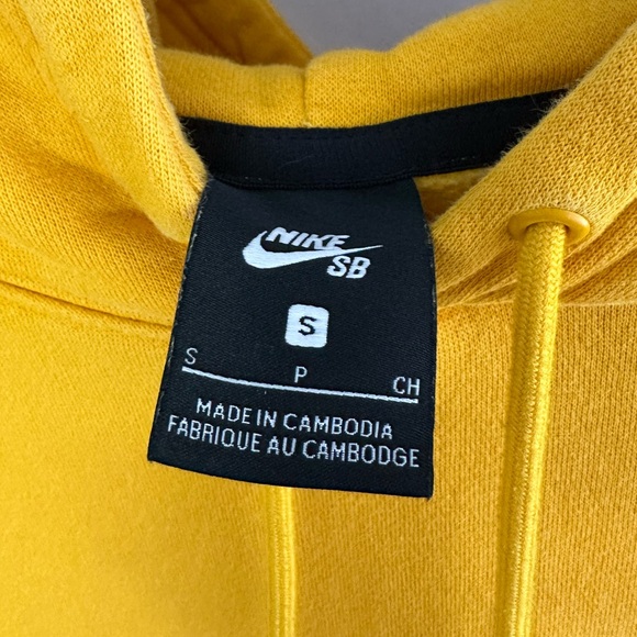 Nike SB Llama Fleece Skate Hoodie in Yellow Mens Size Small - Picture 3 of 6